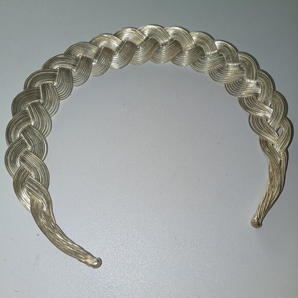 Iris Apfel & Bajalia Silver Toned Braided Multi-Wire Metal  Statement Necklace - Picture 5 of 5